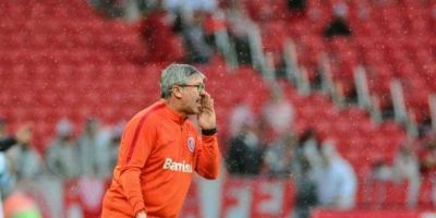 Inter surpreende e anuncia Odair Hellmann como técnico para 2018