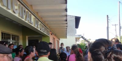 Escola E. E. F. Hilário Mariano Uszacki envia nota ao Blog do Juares sobre a questão do transporte escolar