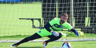 Bruno Grassi vai jogar com time de transição do Grêmio contra o Atlético-MG