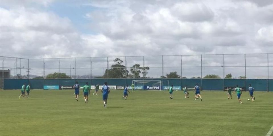 Grêmio com time de transição encara o forte ataque do Atlético-MG para tentar o vice-campeonato