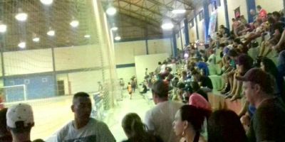 Encerrou o Citadino de Futsal e Vôlei de Camaquã; confira quem foram os campeões