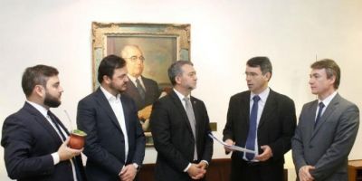 Acordo prevê votação do 13º sem resistências