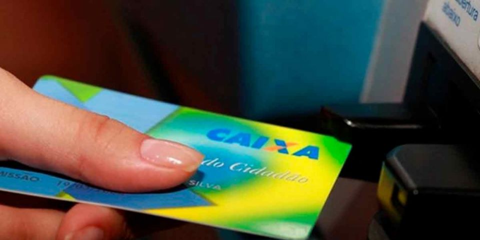 Governo libera hoje abono salarial de 2016 para nascidos em dezembro