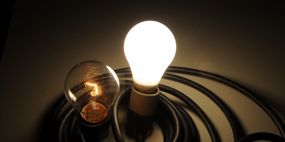 CONTA DE LUZ: consumidor poderá aderir tarifa branca a partir de janeiro de 2018