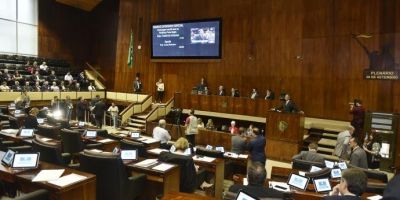 Aprovado programas de policiais e bombeiros temporários do governo do RS
