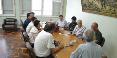Realizada reunião em Camaquã para alinhar viabilidade de revitalização dos efluentes do Arroio Duro