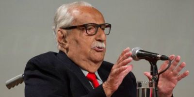 Corpo de Carlos Heitor Cony é cremado em cerimônia íntima