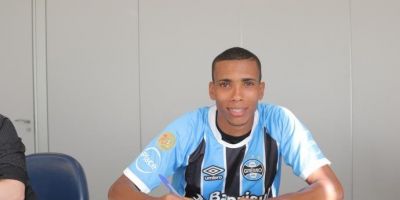 Grêmio confirma contratação do lateral Madson