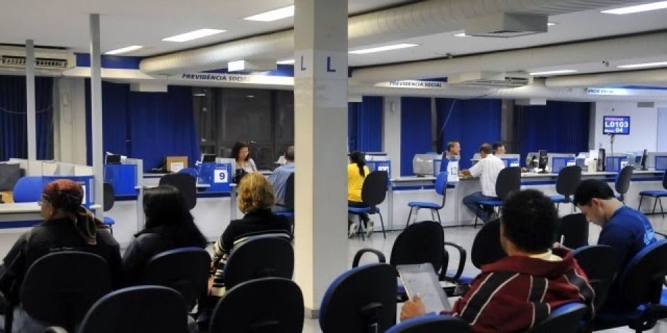 Pedidos de aposentadoria de servidores sobem mais de 46% em 2017, aponta Planejamento