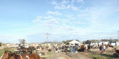 Tapes - carroceiros cobram liberação para extração de areia