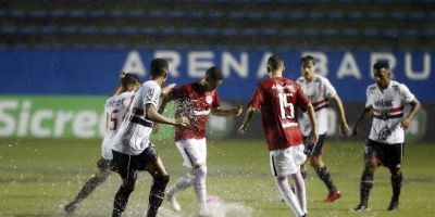 Temporal suspende semifinal da Copa São Paulo entre Inter e São Paulo