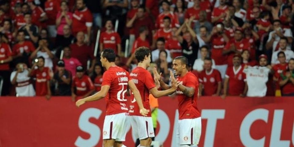 Líderes Inter e Caxias se enfrentam na noite desta quarta no Centenário