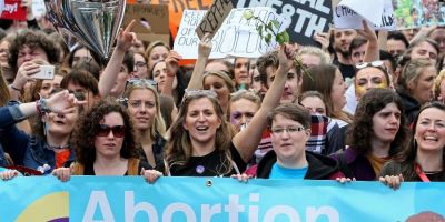 MUNDO: Irlanda fará referendo sobre aborto