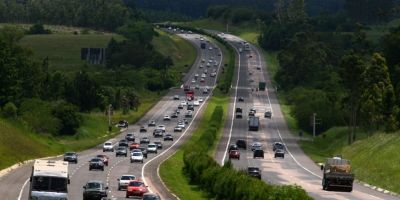 130 mil veículos deverão passar pela Freeway no feriado de Navegantes