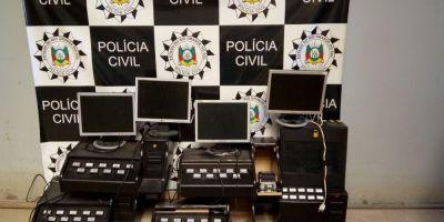 Polícia Civil apreende máquinas caça-níqueis em Dom Feliciano