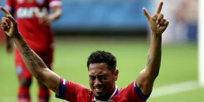 Brocador deve rescindir com o Bahia e se apresentar para exames no Grêmio