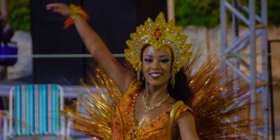 Primeiro dia de Carnaval em São Lourenço do Sul foi um sucesso