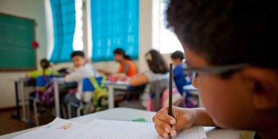 RS - aulas na rede estadual recomeçam nesta segunda-feira (4/8)