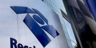 Programa do IRPF será liberado na segunda; envio da declaração começa no dia 1º