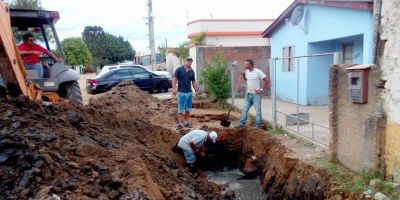Realizado serviço de drenagem no bairro Viégas em Camaquã
