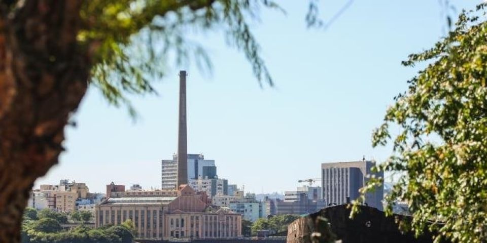 Terça começa fria, mas terá forte calor à tarde no RS