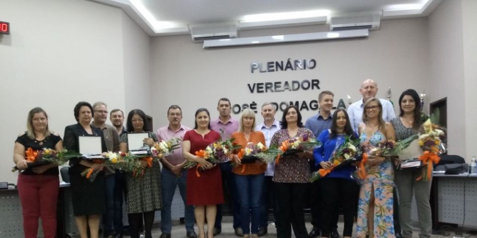 Mulheres que marcaram história são homenageadas na Sessão da Câmara de Dom Feliciano 