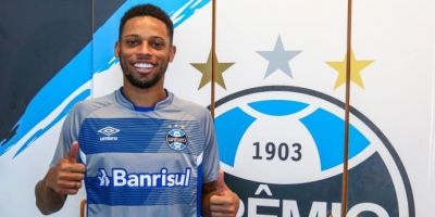 Grêmio oficializa contratação de André