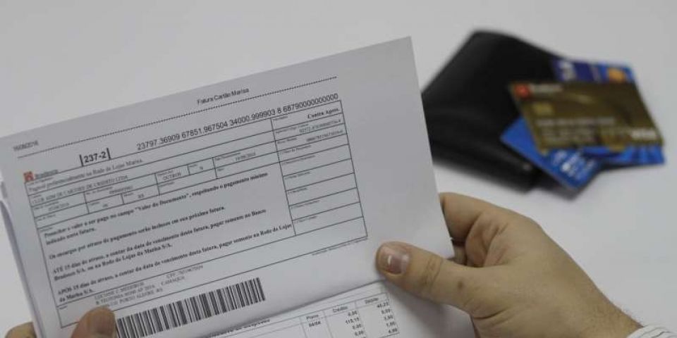Boletos vencidos acima de R$ 800 já podem ser pagos em qualquer banco