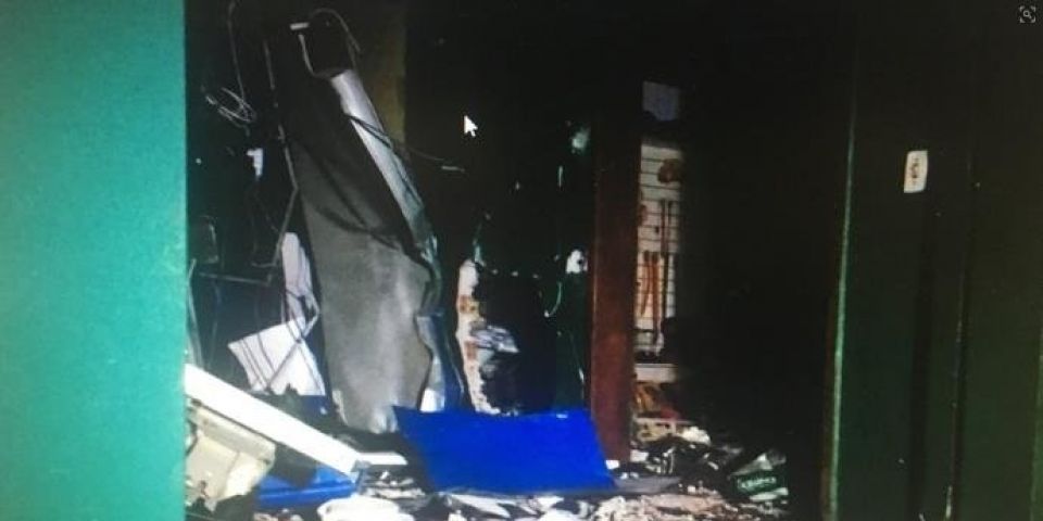 Criminosos explodem caixa eletrônico em veterinária em Cerro Grande do Sul