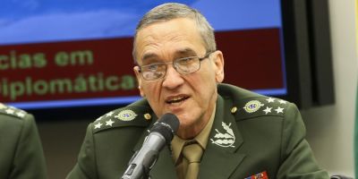 Em rede social, comandante do Exército posta mensagem de "repúdio à impunidade"