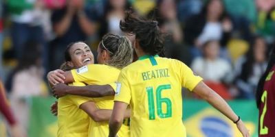 Brasil se classifica para fase final da Copa América de futebol feminino