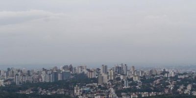 Frente fria derruba temperaturas e traz chuva ao RS nesta sexta-feira