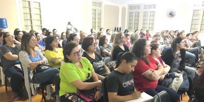 Profissionais da Educação Infantil participaram de Formação Pedagógica
