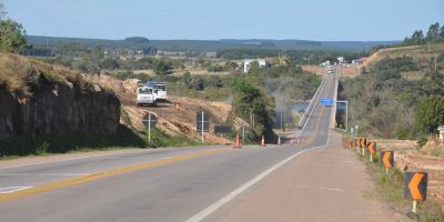 Cristal - interdições na BR-116, km 428, somente nas terças e quintas
