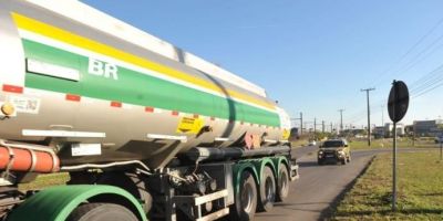Desde domingo, apenas 30 cidades gaúchas receberam combustível