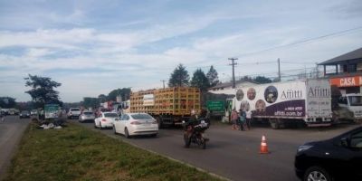 Terminou a paralisação dos caminhoneiros na região de Caxias do Sul