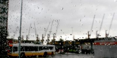 Frente fria ingressa e faz chuva avançar no RS