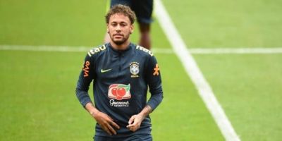 Brasil encara Croácia com todas as atenções em Neymar