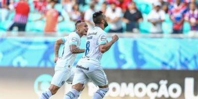 Grêmio vence o Bahia e assume vice-liderança do Brasileirão