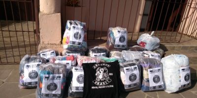 Abutre's Motoclube faz entrega de doações da Campanha do Agasalho em Camaquã