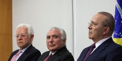 PF pede ao STF quebra do sigilo telefônico de Temer, Moreira e Padilha