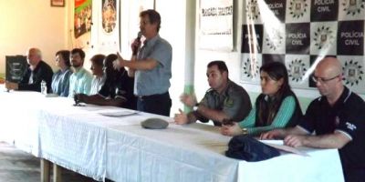 São Lourenço do Sul - realizada reunião na localidade de Picada Esperança sobre segurança pública