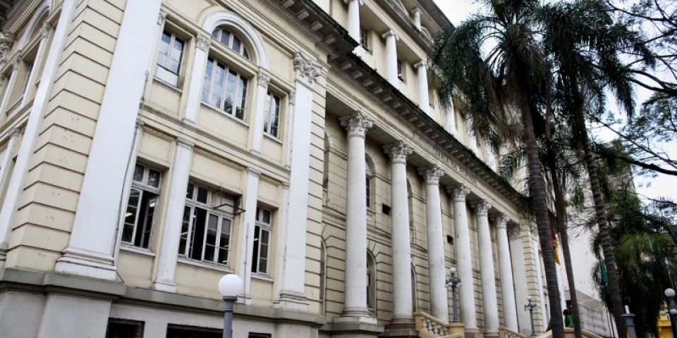 Governo gaúcho quita salários de maio dos servidores do Executivo