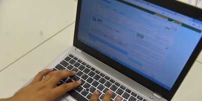 Receita libera hoje primeiro lote de restituição do Imposto de Renda 2018