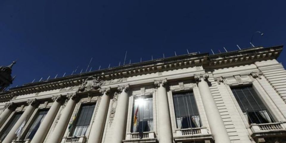 Governo do RS paga nesta sexta-feira salários de quem ganha até R$ 1,2 mil