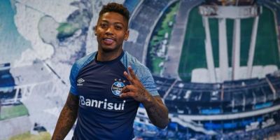 Grêmio anuncia contratação do atacante Marinho