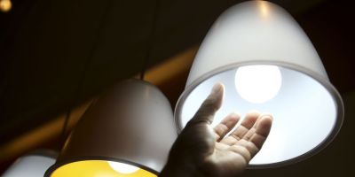 Aneel mantém bandeira vermelha nas contas de luz de julho