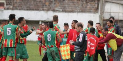 Terceira Divisão Gaúcha: Farroupilha segura o empate e está a 2 jogos do acesso