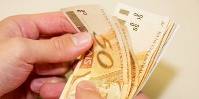 Governo antecipa primeira parcela do 13º de aposentados e pensionistas