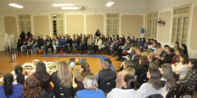 Secretaria de Camaquã realiza encontro de Educação Montessori